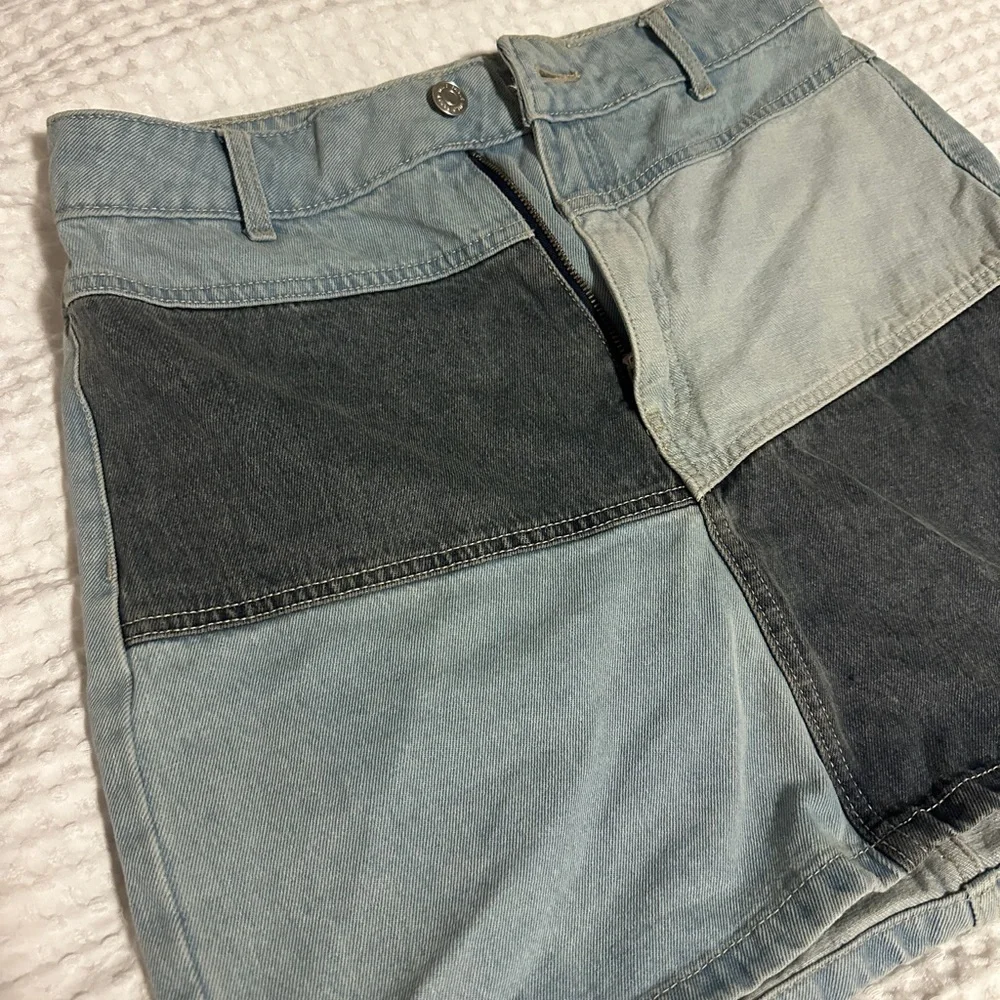 Colorblock Denim Mini Skirt - Picture 2 of 6